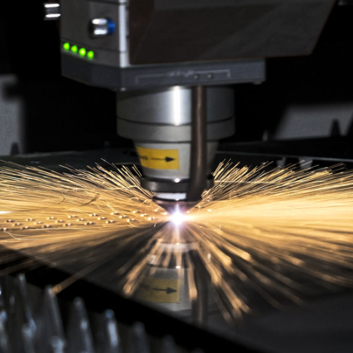 Why Choose a Fiber Laser Machine Over a CO2 Laser?